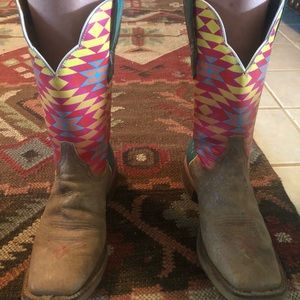 Cinch Edge Ladies Boots, Size 8